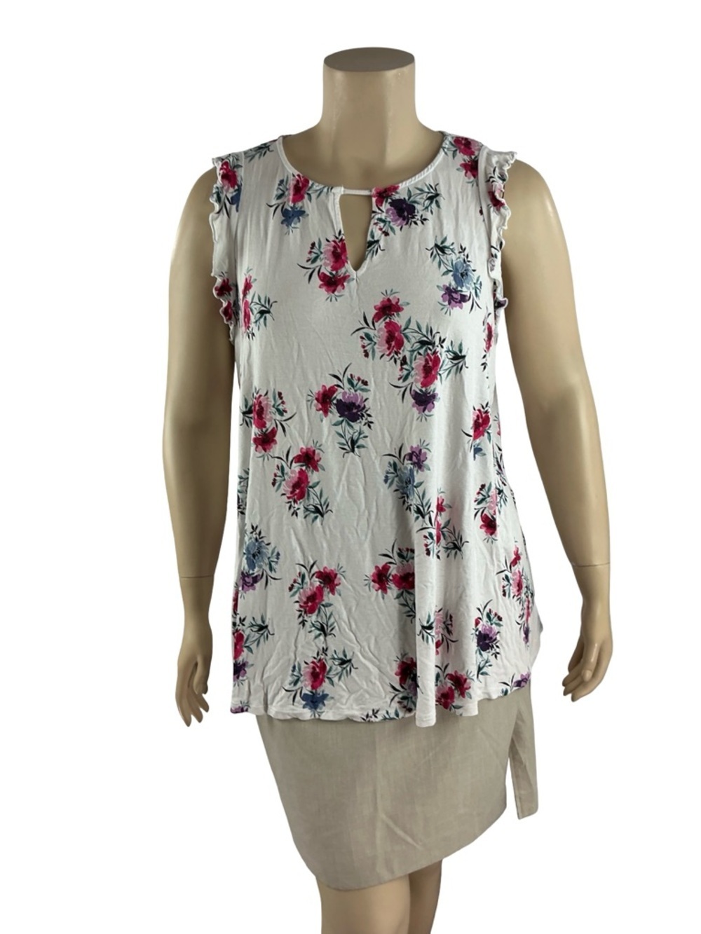 Lane Bryant White Floral Sleeveless Top Size 22/24
